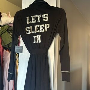Let’s Sleep In Cynthia Rowley Robe NWT